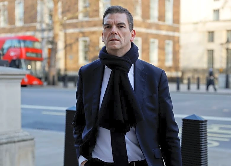 UK foreign ministry chief to leave after Mandelson vetting row