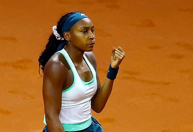 Tennis-Rybakina, Gauff reach Stuttgart Open quarters, Andreeva sets up Swiatek clash