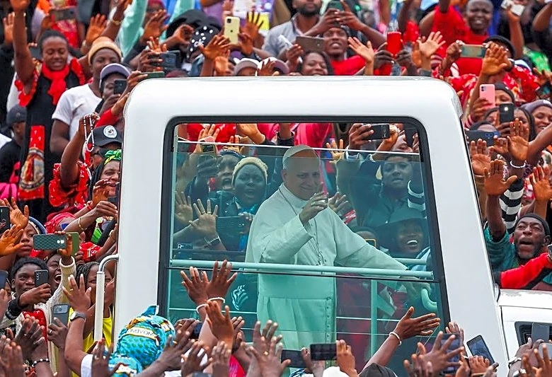 Crowds gather in Cameroon for biggest event of Pope Leo's Africa tour
