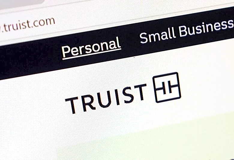 Truist's profit rises on strong growth in investment banking, trading