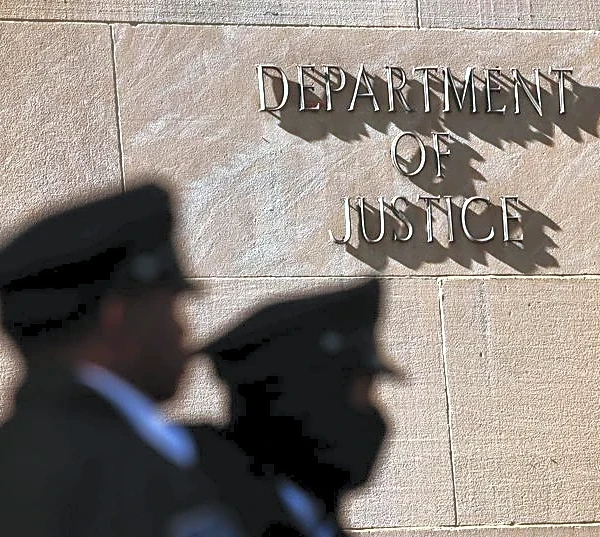 Justice Department targets leading US egg producers in antitrust case, WSJ reports