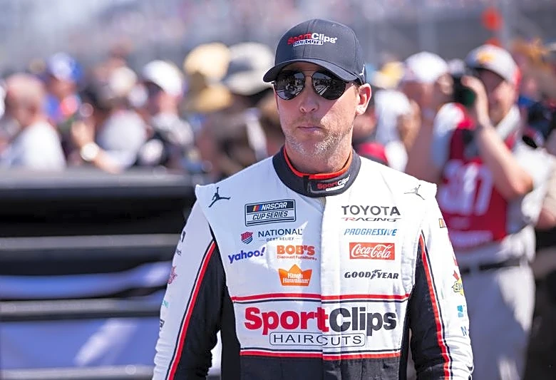 NASCAR notebook: Denny Hamlin hasn't forgotten Chase Elliott's Kansas win