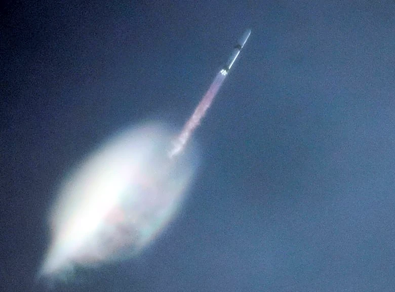 Blue Origin marks first landing of reused New Glenn rocket booster, ratcheting up SpaceX rivalry