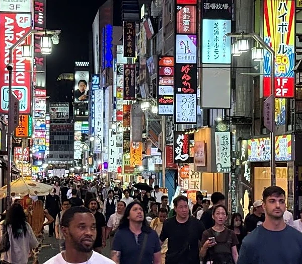 Japan households' inflation expectations steady, BOJ April hike bets fade