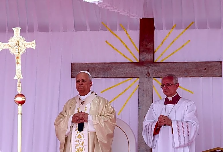 Pope Leo decries exploitation by world's 'authoritarians' during Angola trip