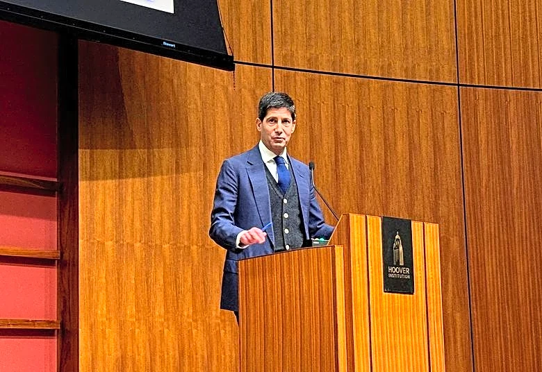 Fed chief nominee Warsh pledges new divestment in updated financial filing