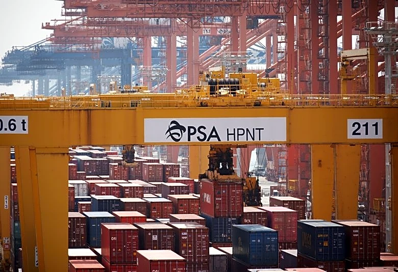 South Korea economy likely returned to growth in Q1 - Reuters poll