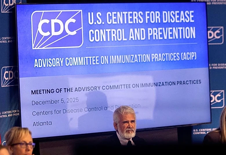 Analysis-COVID shots, newer vaccines in limbo after US court halts Kennedy’s advisory panel