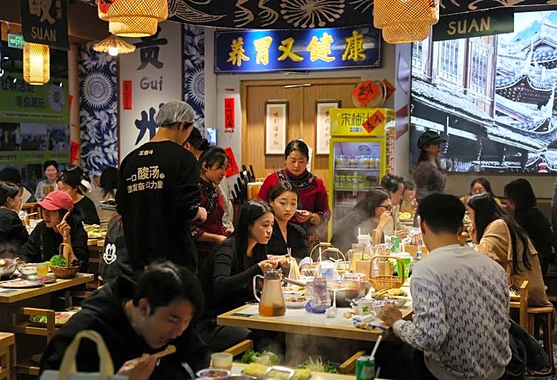 China targets 100 trillion yuan services sector by 2030 in upgrade push