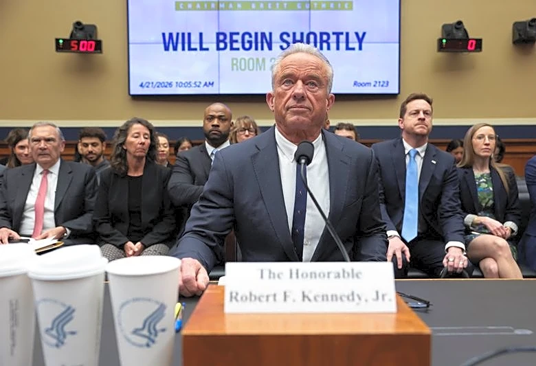 Kennedy says he has no White House instructions to avoid talking about vaccines