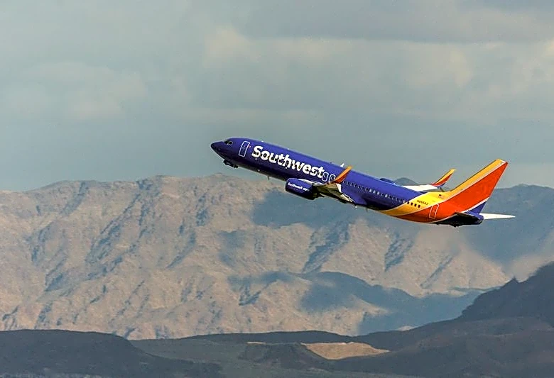 Southwest forecasts second-quarter profit below estimates as higher fuel costs bite