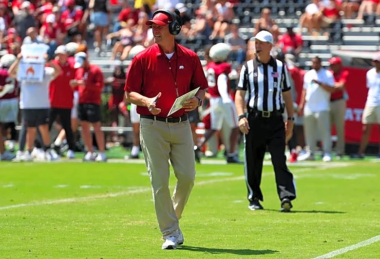 Alabama coach Kalen DeBoer's contract extended through 2032-33 season