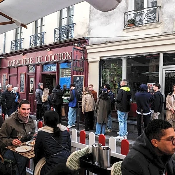 French economic activity contracted at fastest pace in 14 months, survey shows