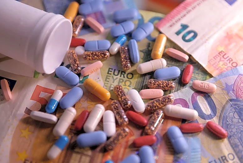 Europe risks falling further behind in medicine race, warns Roche CEO