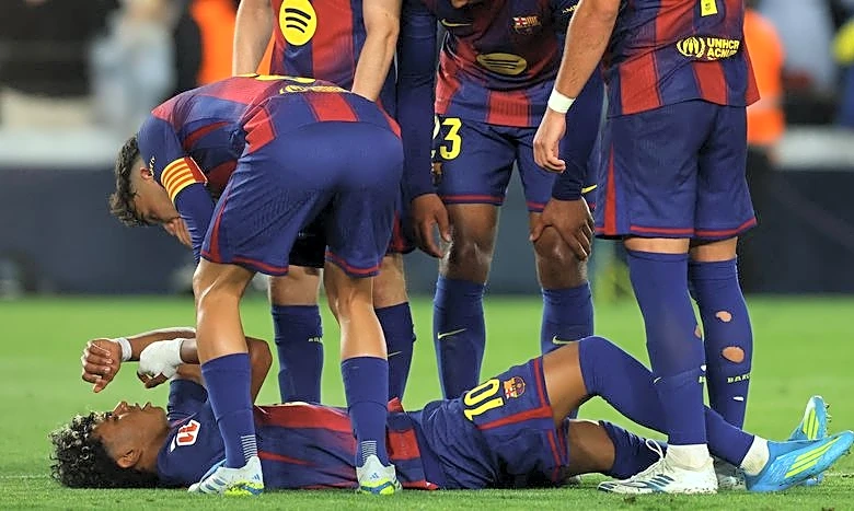 Soccer-Yamal out for rest of season with hamstring injury but expected to make World Cup