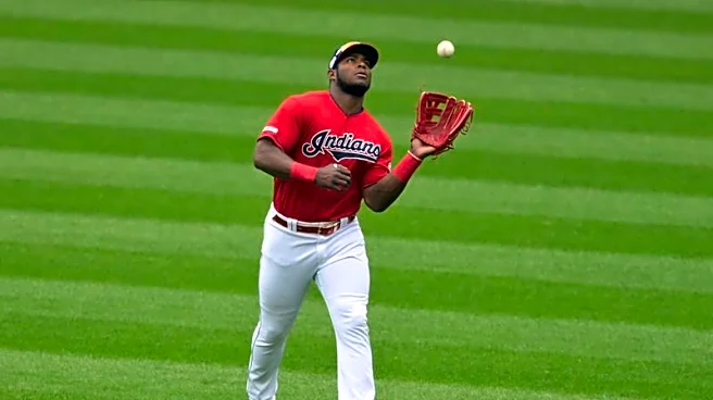 Canadian team signs Yasiel Puig, despite potential prison sentence looming