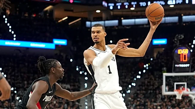 Victor Wembanyama (concussion) traveling with Spurs