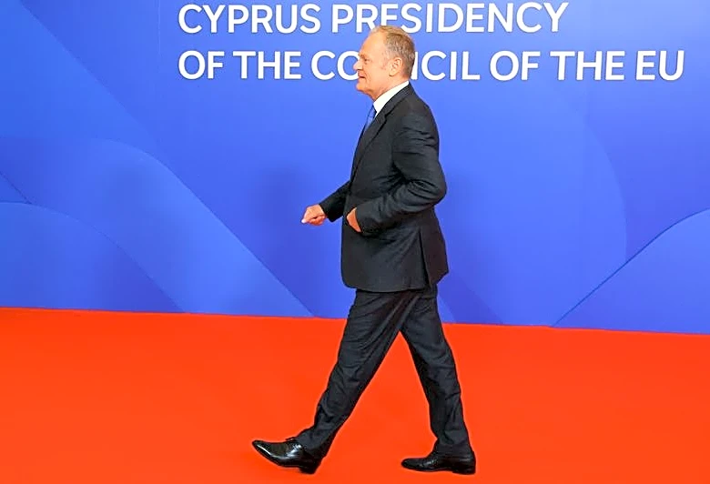 Polish PM questions US loyalty in case of Russian attack, FT reports