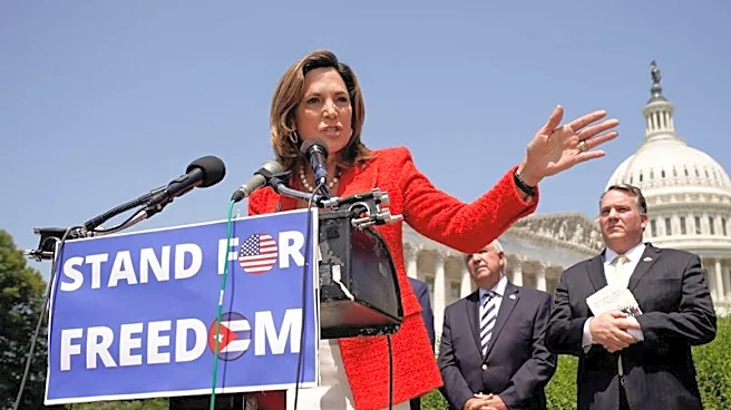 Conservative super PAC threatens to unseat Republicans over immigration bill