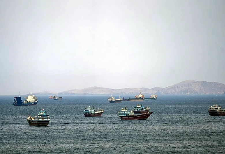 Only five ships pass through Strait of Hormuz in 24 hours