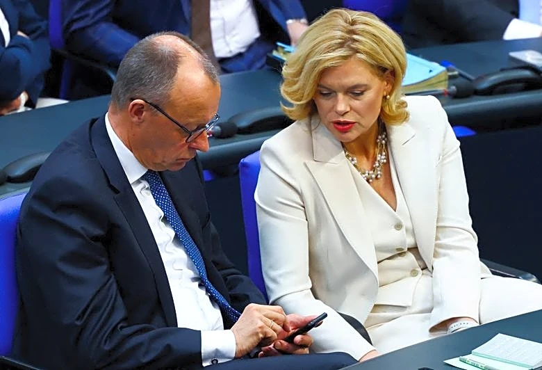 German prosecutors investigate phishing attack targeting politicians