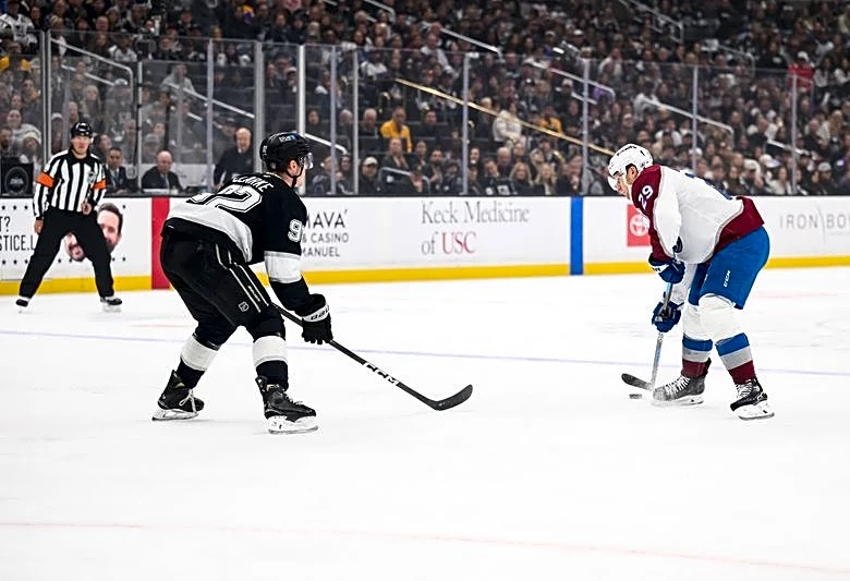 NHL roundup: Top-seeded Avs sweep Kings in Anze Kopitar's farewell