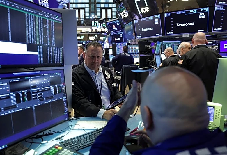 Morning Bid: Oil and chips