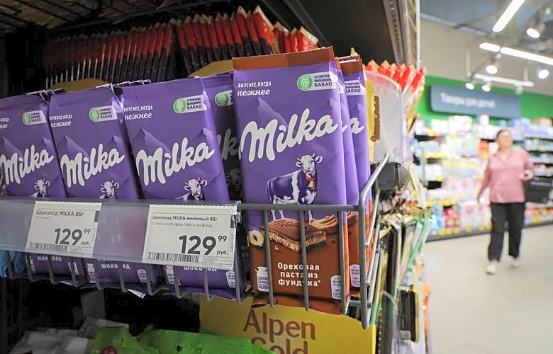 Mondelez beats first-quarter estimates on resilient demand, pricing strength