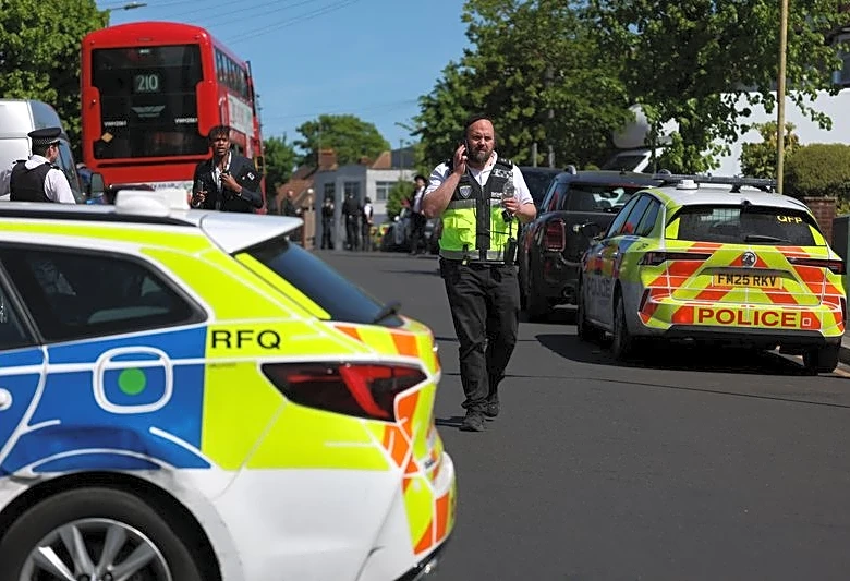 Two Jewish Londoners stabbed in 'appalling' attack