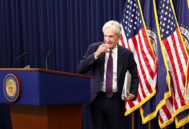 Trading Day: Fed dissent, oil ascent