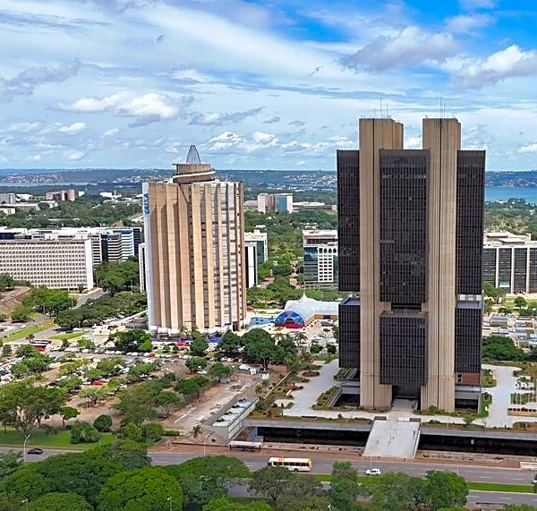 Brazil central bank trims interest rates again, eyeing Iran conflict