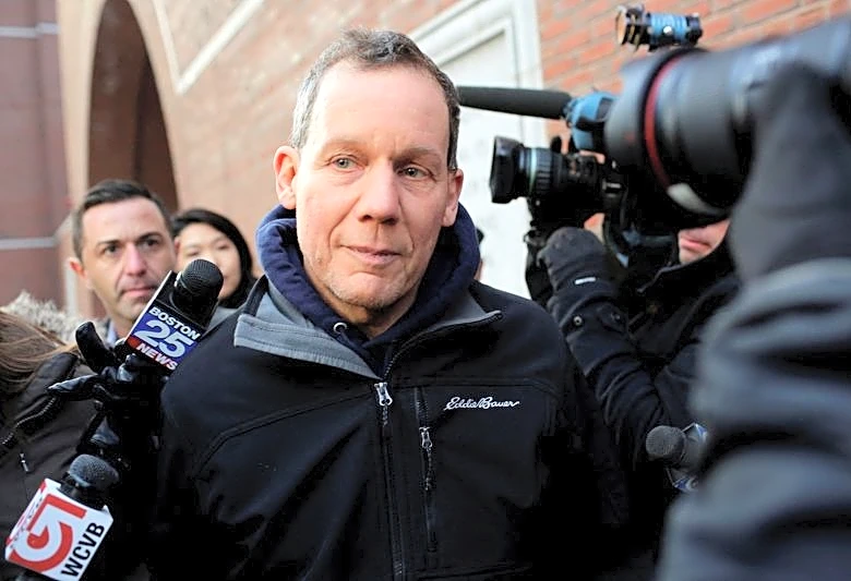 Convicted former Harvard scientist rebuilds brain computer lab in China