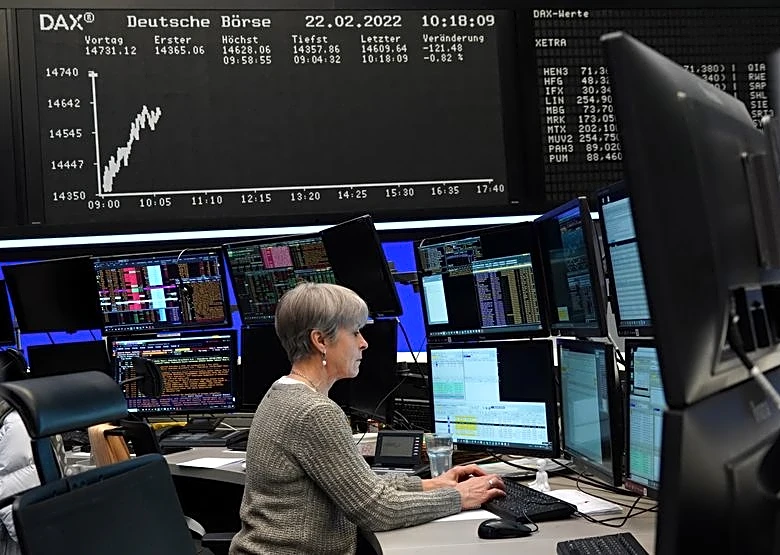 European shares slide on Mideast worries; ECB, BoE in focus