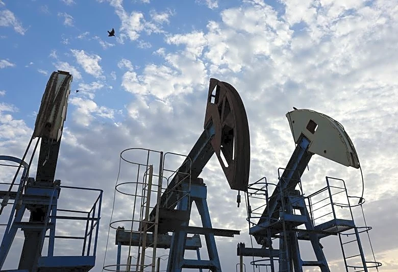 Global oil price hits 4-year high on concern of US-Iran war escalation