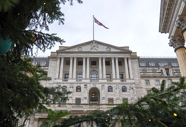 QUOTES-Bank of England policymakers set out views on rates outlook in minutes of April meeting
