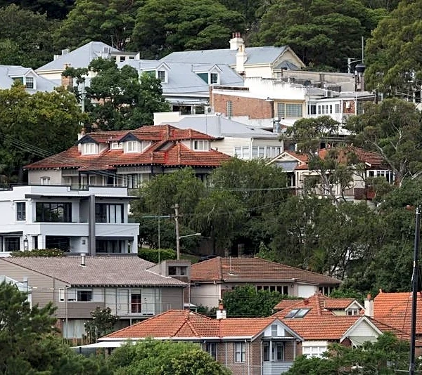 Australia's home price growth hits lowest in over a year, led by falls in big cities