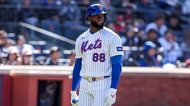 Mets place OF Luis Robert Jr. on IL