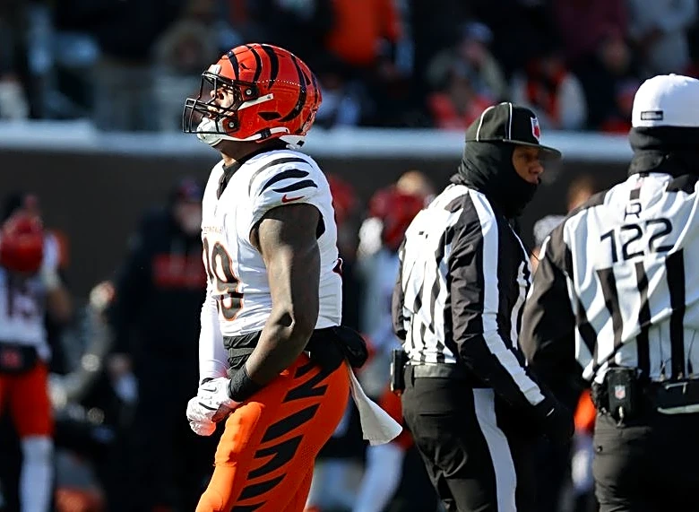 Fifth-year options roundup: Bengals decline Myles Murphy