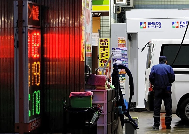 Core inflation in Tokyo stays below BOJ target for third month