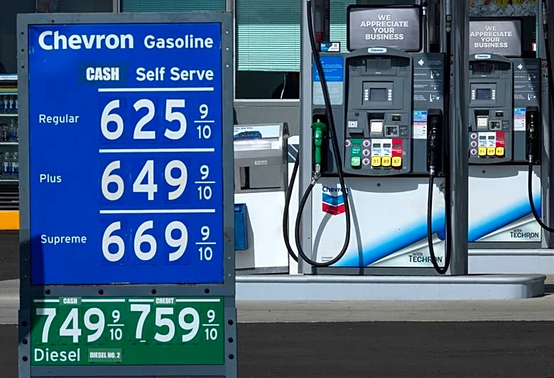 Californians now paying 6 bucks a gallon for kicks on Route 66