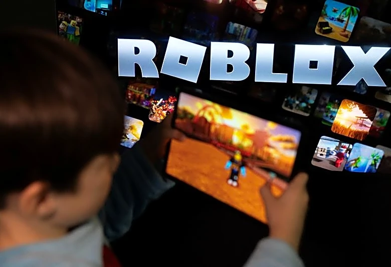 Roblox shares plunge as forecast cut signals safety measures weighing on user growth