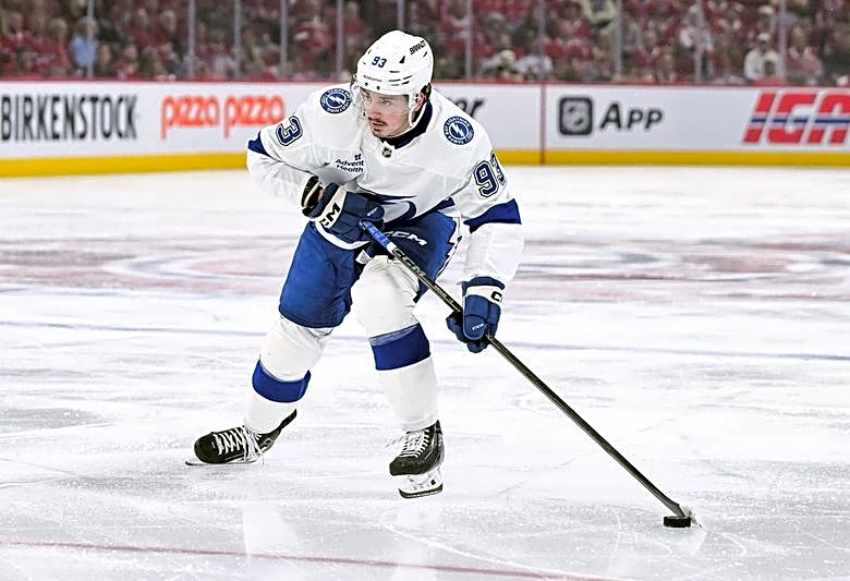 Gage Goncalves nets OT winner, Lightning push Canadiens to Game 7