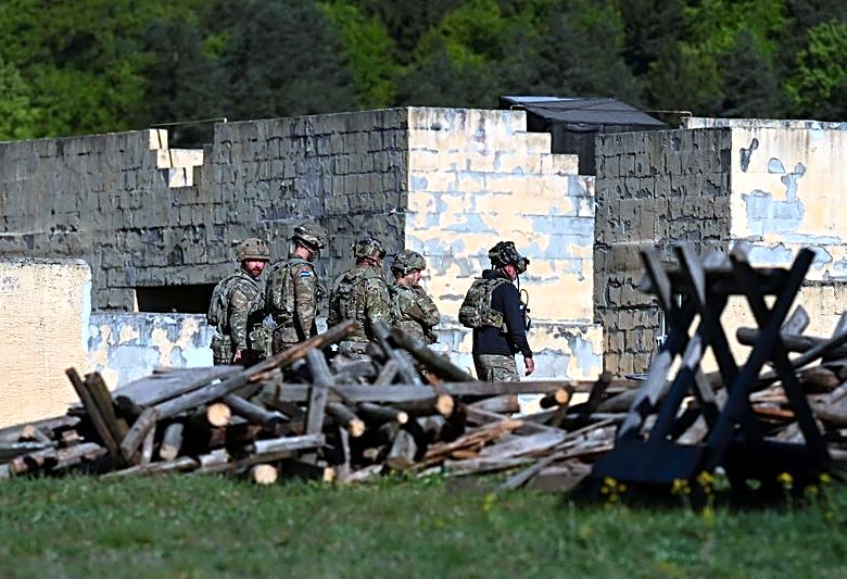 Factbox-U.S. troops based in Europe