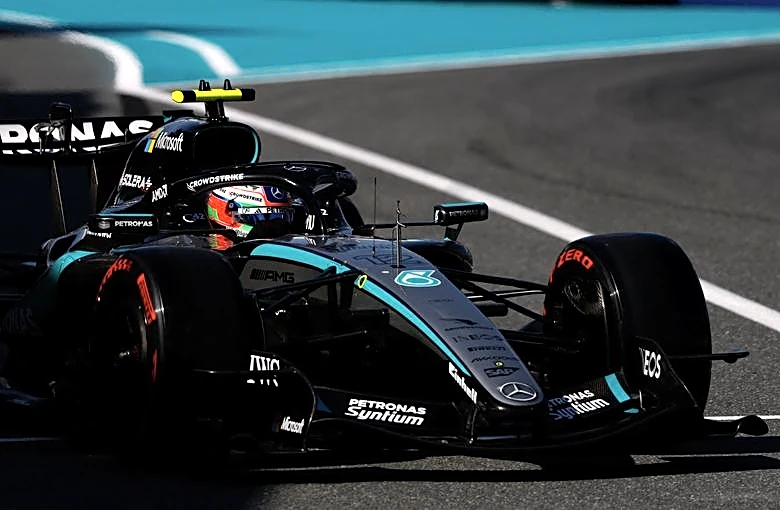 Motor racing-F1 leader Antonelli takes his third pole in a row for Mercedes