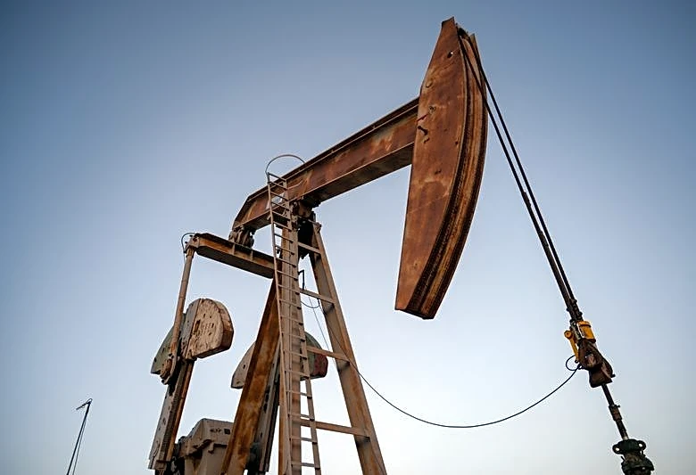 Oil slips after Trump says US will help free ships stranded in Strait of Hormuz