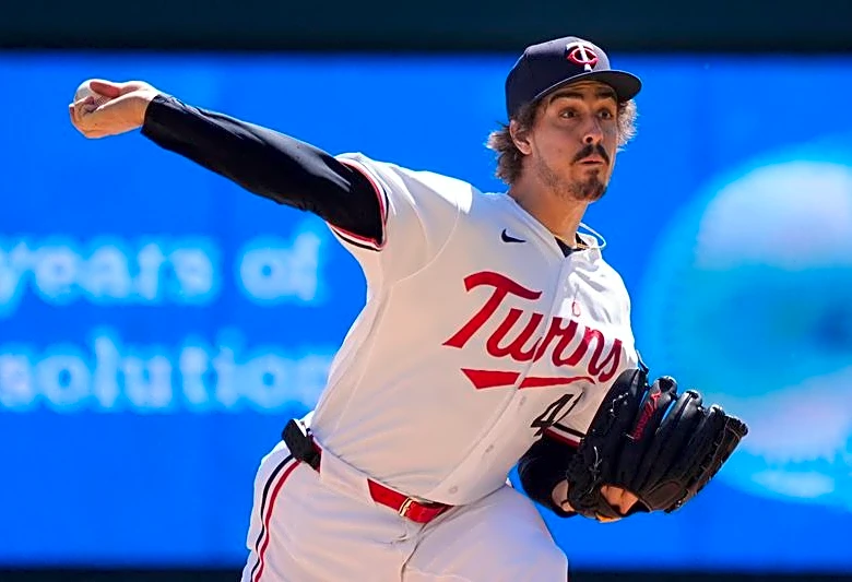 Twins ace Joe Ryan has MRI on elbow after early exit