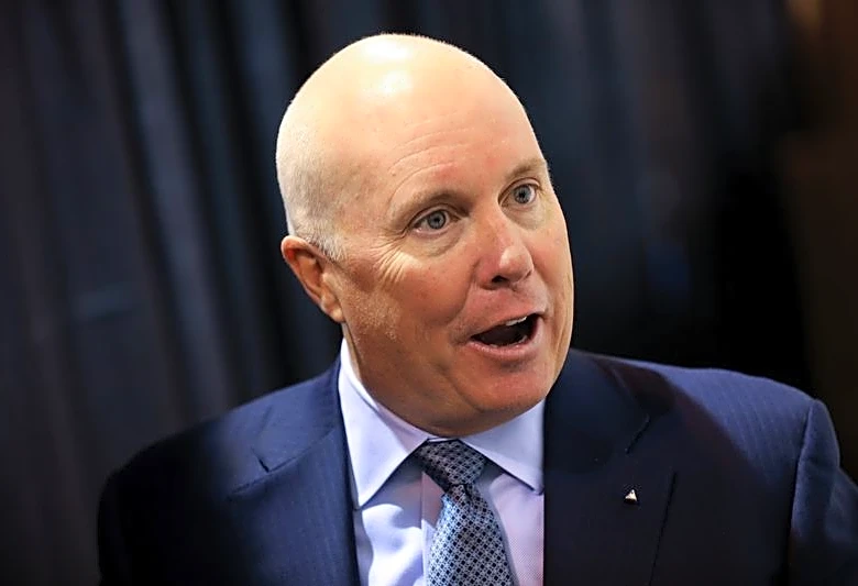 CEO of Berkshire's Benjamin Moore says paint shoppers 'trading down' as inflation weighs