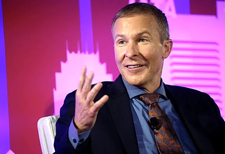 Exclusive-American pilots union chief says United CEO's merger idea showed 'bold vision'