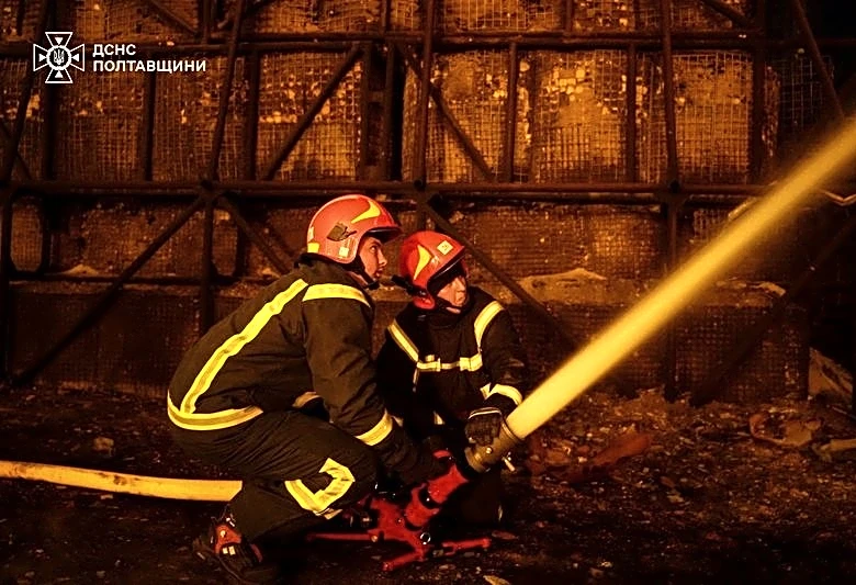 Russian attack kills five at Ukraine's Naftogaz gas production facilities, officials say