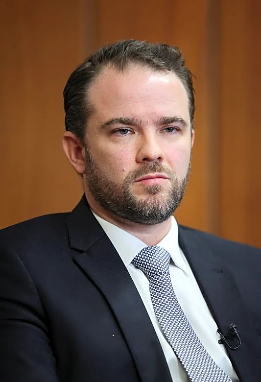 Brazil's consumer debt relief plan won't jeopardize rate-cut cycle, finance minister says